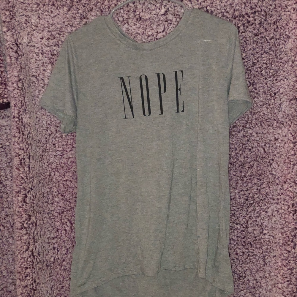 Tee